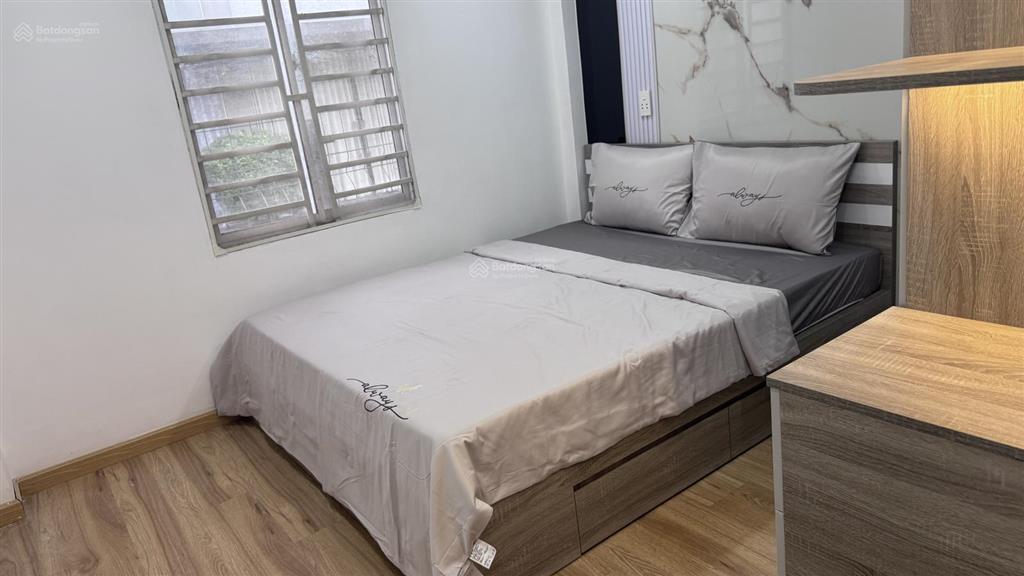 Nhà phố đường phan văn hớn vào 100m 1tr 2 lầu