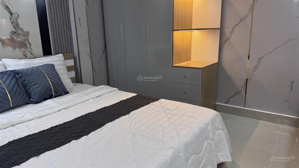 Nhà phố đường phan văn hớn vào 100m 1tr 2 lầu