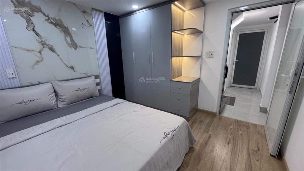 Nhà phố đường phan văn hớn vào 100m 1tr 2 lầu