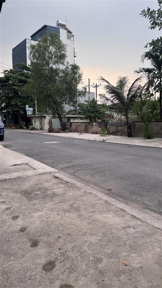 Bán lô đất mặt tiền đường đông hưng thuận quận 12