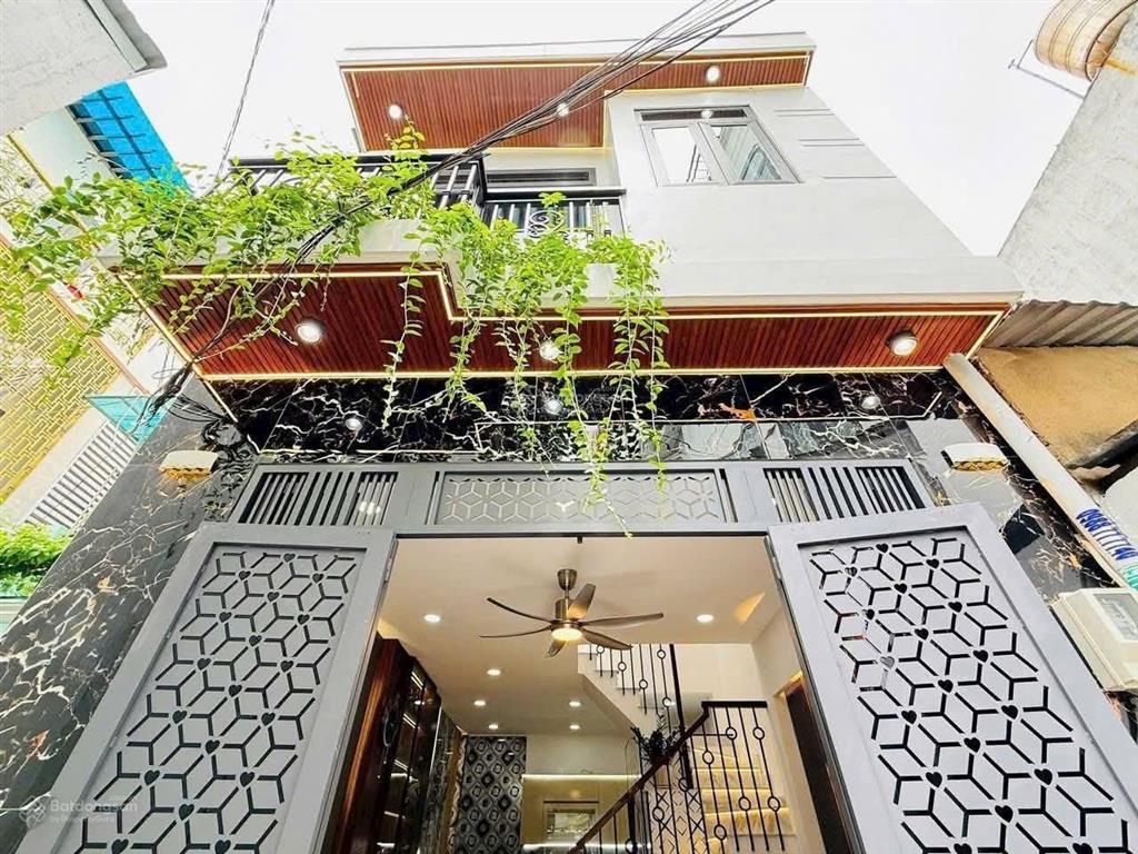 Nhà đẹp huỳnh văn nghệ p15 tân bình
