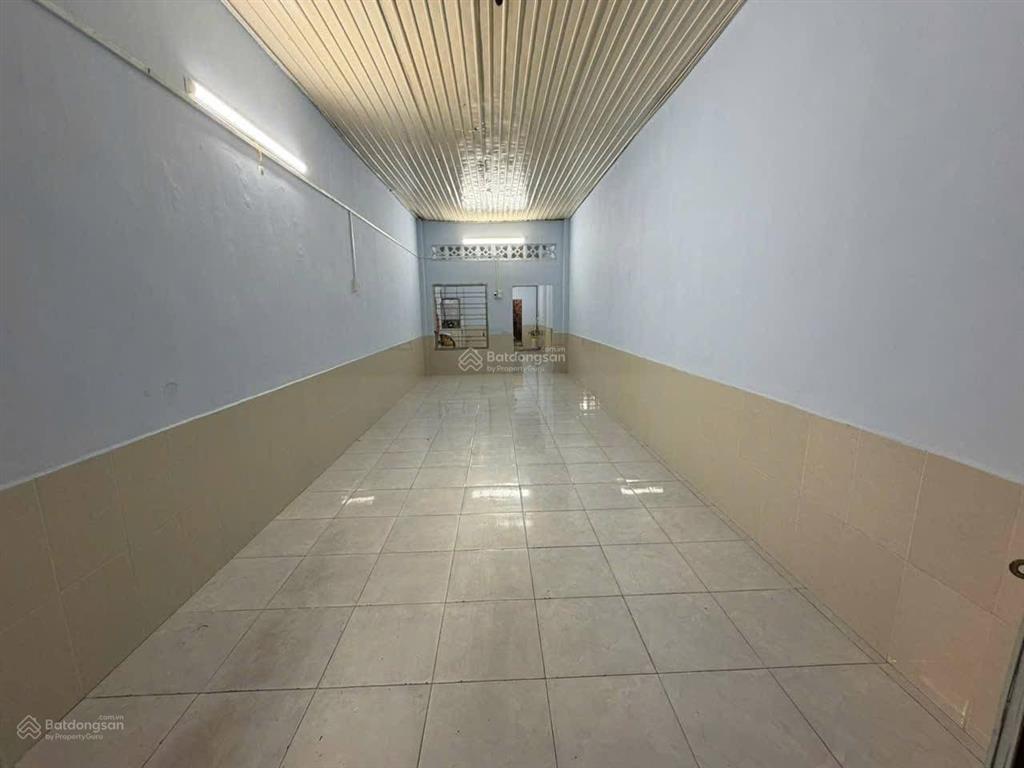 Bán gấp căn nhà 55m đường nguyễn văn quá p dht quận 12