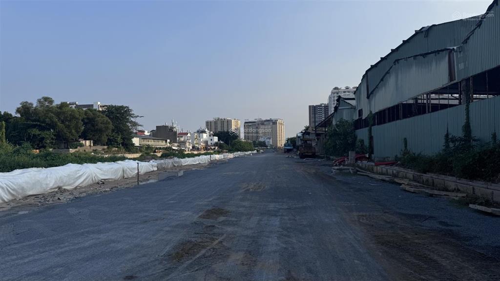Bán nhà xưởng mặt tiền kênh tham lương phường đông hưng thuận q12