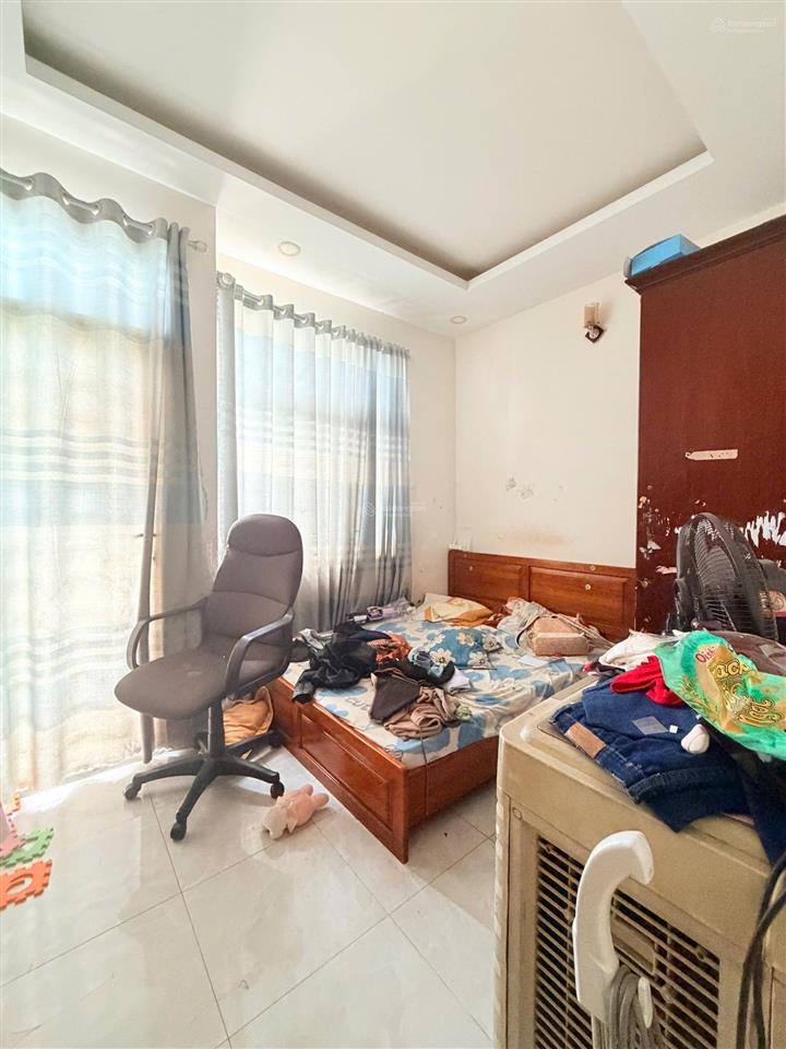 Bán nhà đường thông 8m 1/ dht2 phường dht quận 12