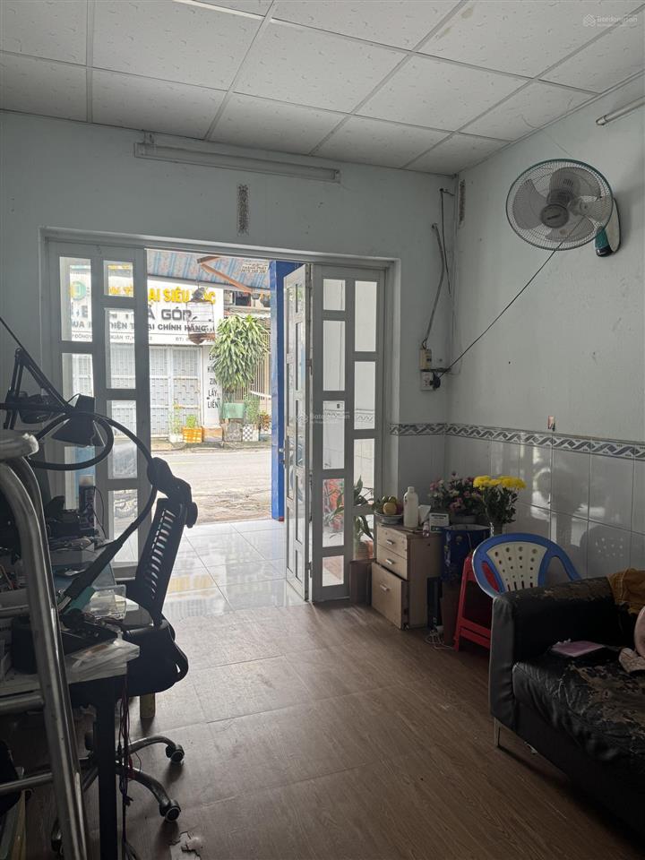 Cho thuê nhà mặt tiền đường đông hưng thuận 17 quận 12