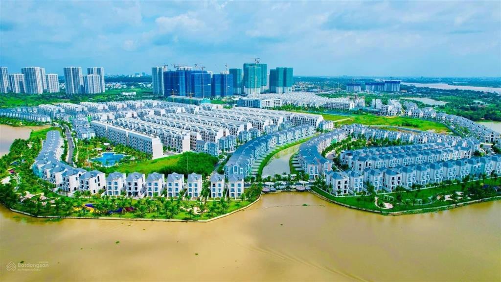 Hiếm có biệt thự song lập 200m khu compound chính chủ bán 132,5 triệu/m2
