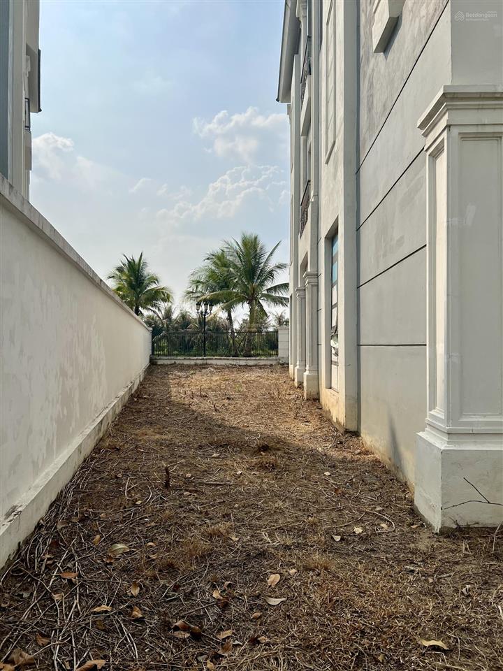 Hiếm có biệt thự song lập 200m khu compound chính chủ bán 132,5 triệu/m2