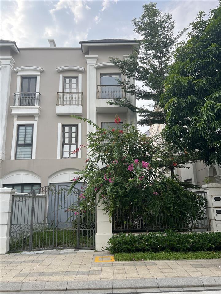 Biệt thự song lập giá hời tháng 09/2026 vinhomes quận 9