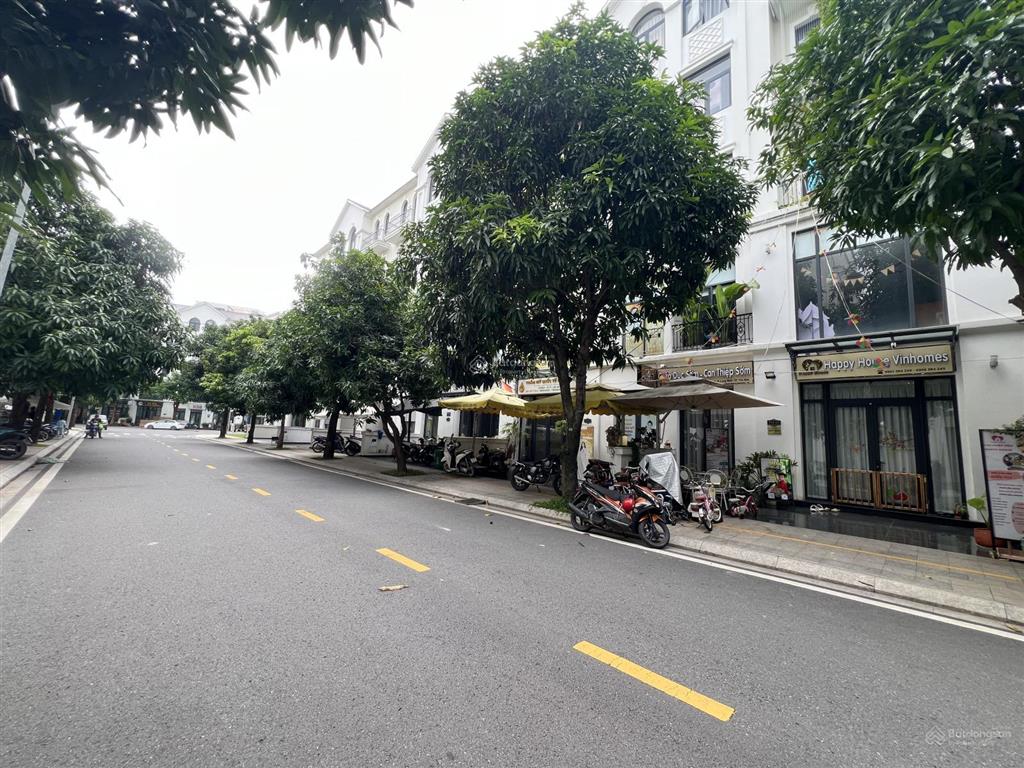 Nhà phố 84m2 có sổ giá hời công viên vinhomes grand park chủ bán gấp.