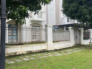 Định cư bán gấp biệt thự song lập 200m2 giá hời vinhomes grand park