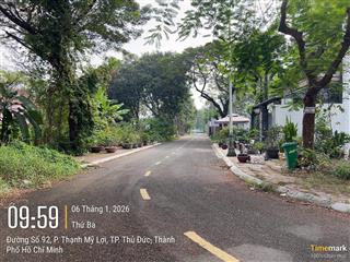 Bán gấp nền biệt thự góc 2 mặt tiền, đối diện công viên, diện tích 275.6m2, sổ đỏ, giá