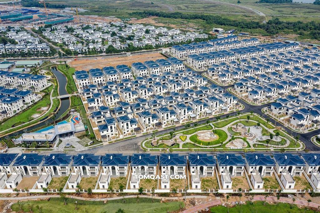 Bán biệt thự đơn lập zone 4 swanbay vị trí đẹp, gần công viên 22ha giá 17,9 tỷ giá rẻ dự án