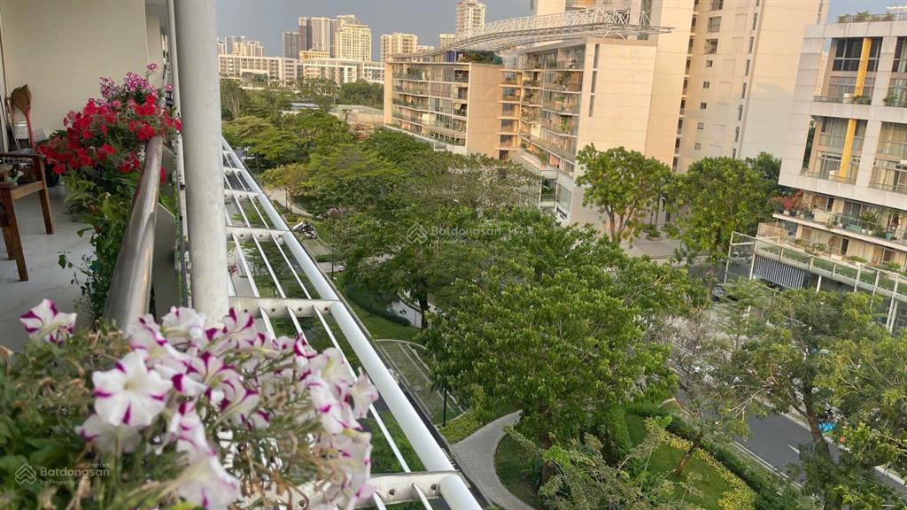 Bán chcc garden plaza 2, pmh, q7. dt 142m2, 3pn. giá 19.5 tỷ.  mạnh 0909 297 *** 0888 143 ***