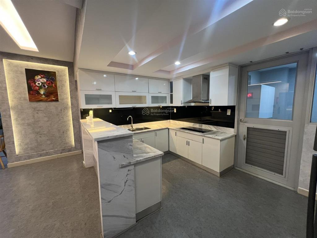 Cho thuê grand court 2, pmh, q7, dt 146m2, giá 30 triệu/th.  mạnh 0909 297 ***. căn góc