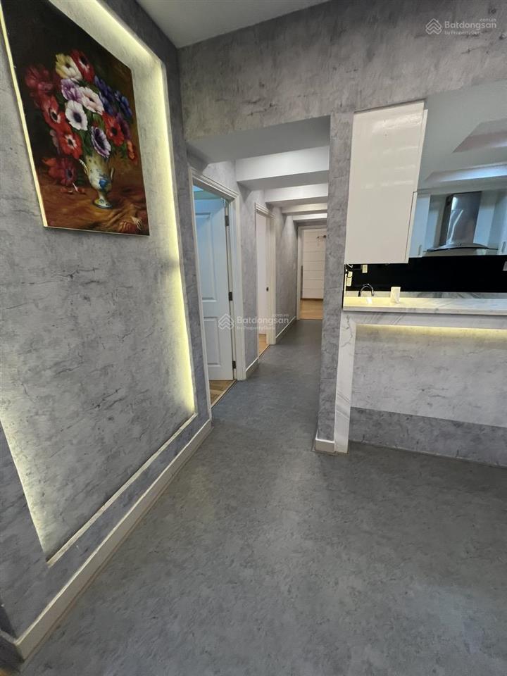 Cho thuê grand court 2, pmh, q7, dt 146m2, giá 30 triệu/th.  mạnh 0909 297 ***. căn góc
