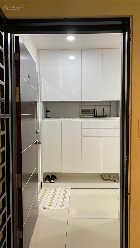Cho thuê căn hộ sky garden 3, phú mỹ hưng. diện tích 69m2. giá 12 triệu.  mạnh. 0909 297 ***.