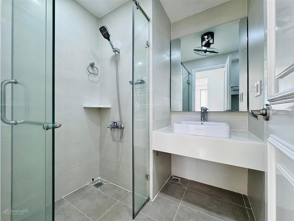 Bán gấp căn hộ green valley, phú mỹ hưng, q7, dt 130m2, giá 10.8 tỷ.  mạnh 0909 297 ***