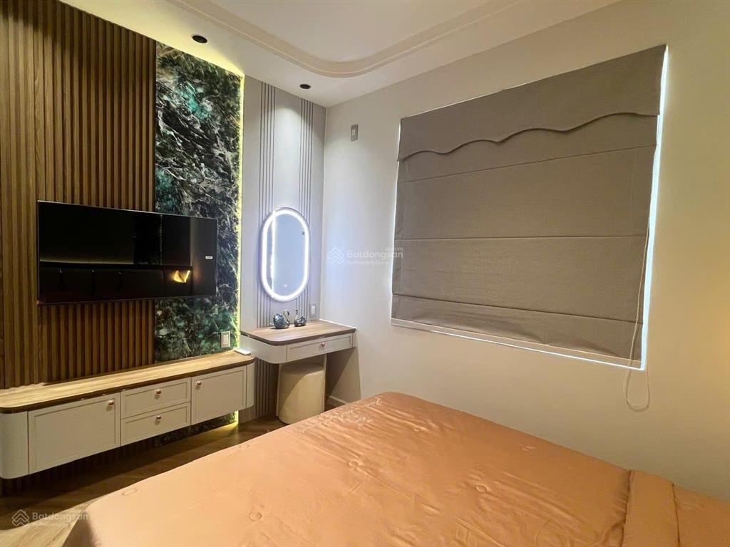 Cần bán chcc green view, pmh, quận 7. dt 117m2, 3pn  2wc. giá 10,9 tỷ,  mạnh 0909 297 ***