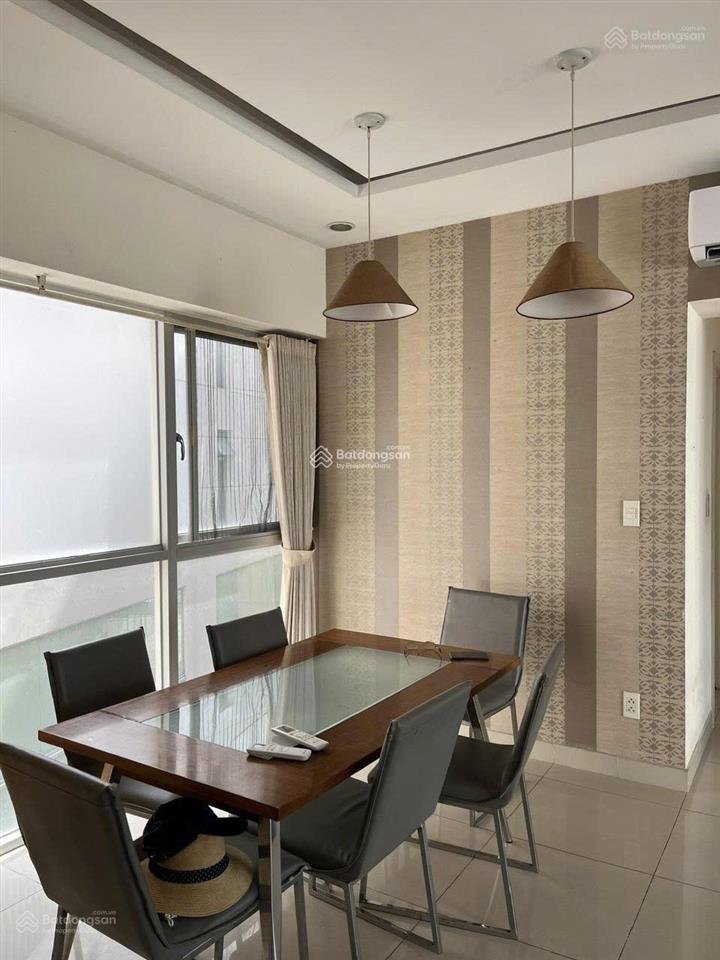 Cần bán chcc garden court 2, pmh,tk 3pn sửa thành 2pn. giá 14 tỷ 950.  e mạnh 0909 297 ***.