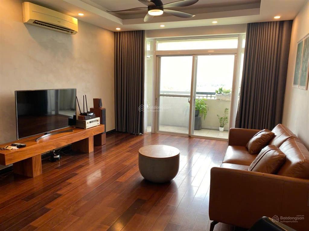 Cho thuê căn hộ cao cấp the green view, pmh, q7, dt 106m2, 3pn, giá 24 triệu,  mạnh, 0909 297 ***