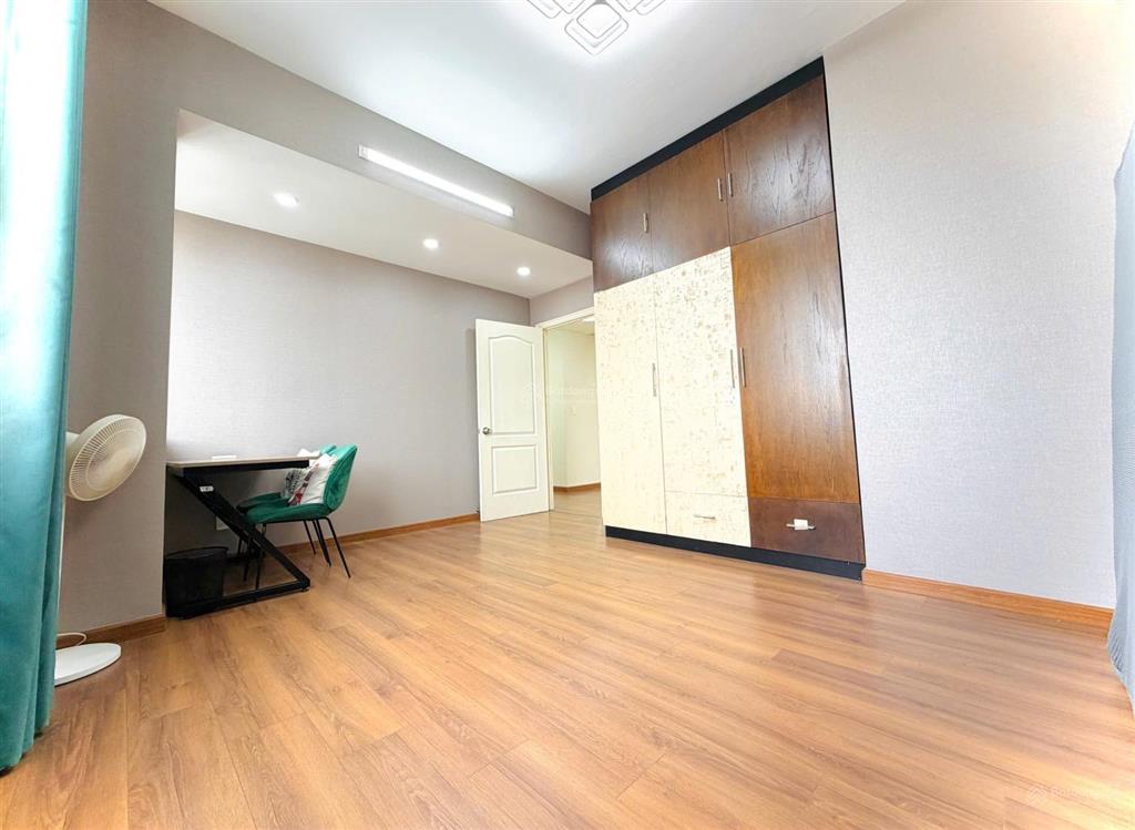 Cho thuê chcc mỹ phúc, pmh, quận 7, dt 112m2, 2pn, giá 23tr/th  mạnh 0909 297 ***
