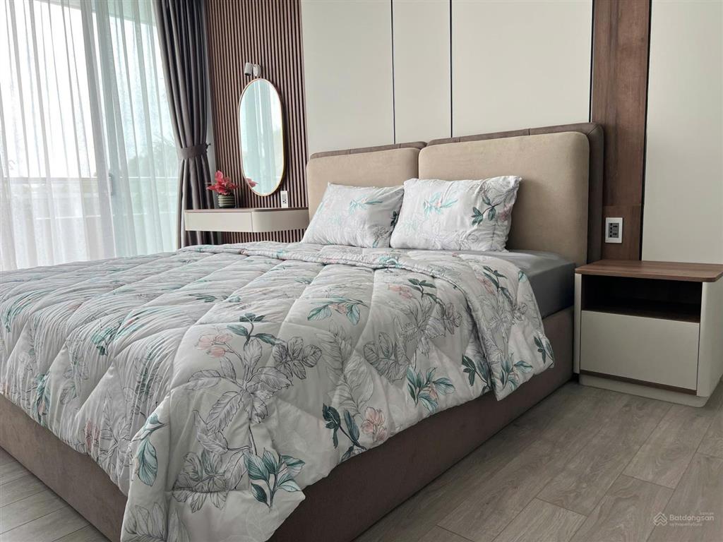 Cho thuê căn hộ grand court 2, phú mỹ hưng, quận 7. giá 40 triệu. . e mạnh.0909 297 ***