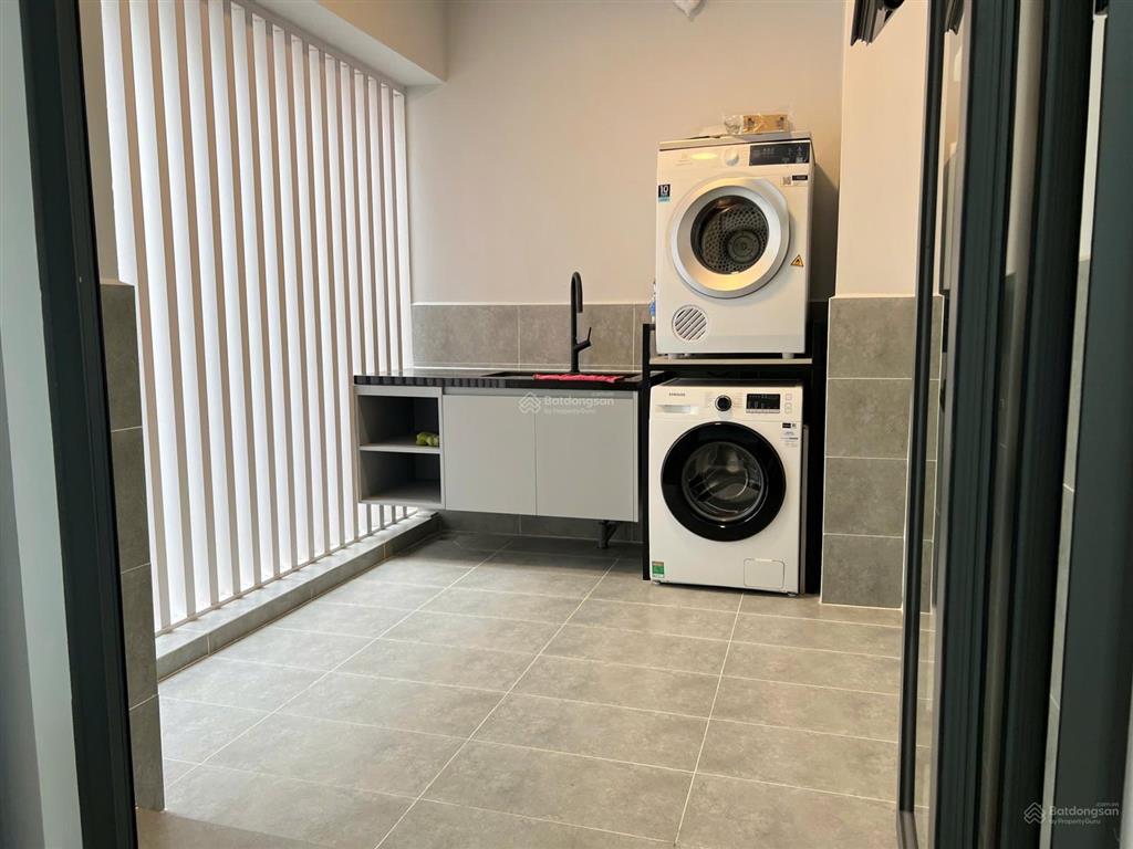 Cho thuê căn hộ grand court 2, phú mỹ hưng, quận 7. giá 40 triệu. . e mạnh.0909 297 ***