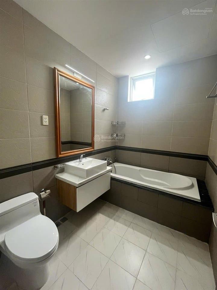 Cho thuê căn hộ 3 phòng ngủ tuyệt đẹp him lam, quận 7. giá 34 triệu.  e mạnh.0909 297 ***.