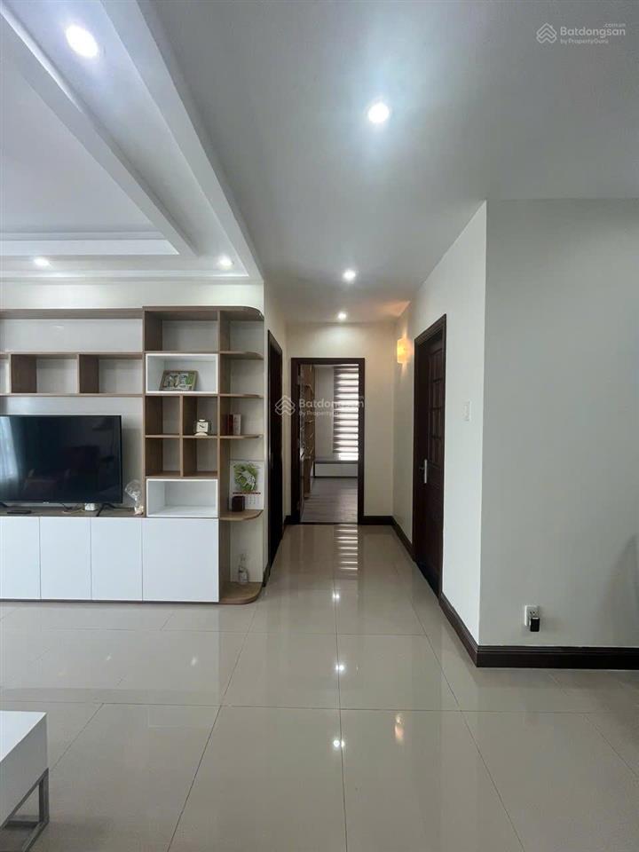 Cho thuê căn hộ 3 phòng ngủ tuyệt đẹp him lam, quận 7. giá 34 triệu.  e mạnh.0909 297 ***.