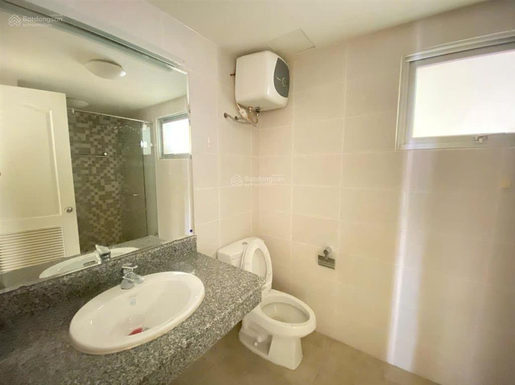 Cần bán căn hộ garden plaza 2, phú mỹ hưng, quận 7. giá 15 tỷ.  e mạnh. 0909 297 ***