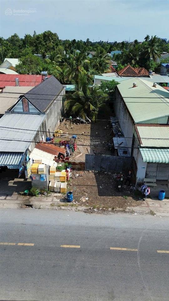 Đất cây me 5x29m thông ra cmt8 giá 4,8 tỷ bao sang tên