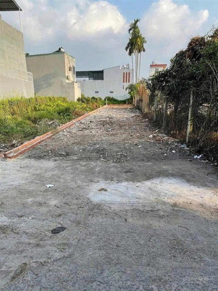 Đất 155m2 (5x31m) có 70m2 thổ cư gần chợ lái thiêu giá chỉ 3tỷ650 (còn thương lượng)
