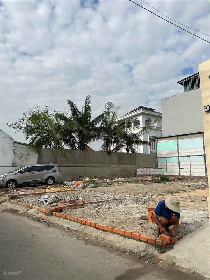 Còn đúng 1 nền đất bình hòa 15 giá 3.2 tỷ đường ôto thông thoải mái gần vsip 1