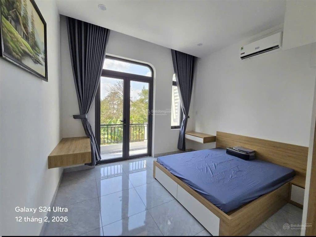 Bán nhà lái thiêu 3 phòng ngủ + sân ôto giá 4.2 tỷ full nội thất máy lạnh,giường niệm