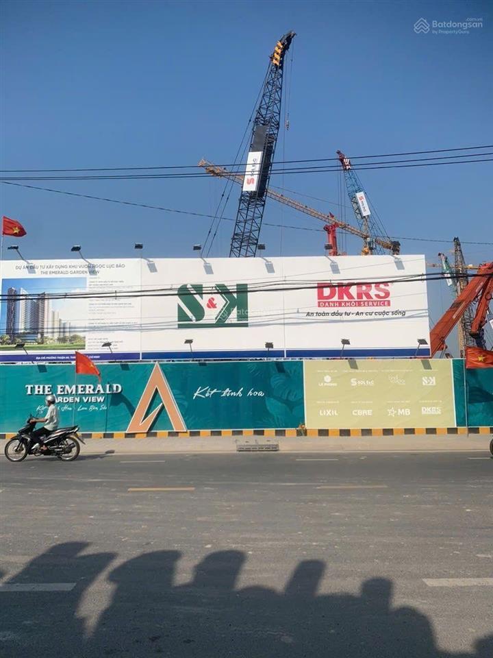 Nhà vườn đối diện chung cư emerald 8,25x28m giá 6.5 tỷ