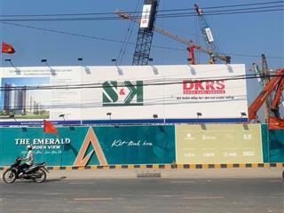Nhà vườn đối diện chung cư emerald 8,25x28m giá 6.5 tỷ