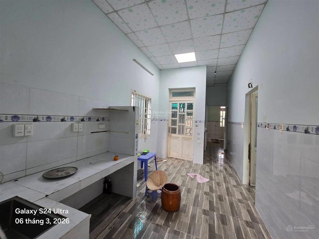 Nhà hoàn công 174m2 ngang 7m đường ôtô quay đầu giá 3.9 tỷ có hỗ trợ bank