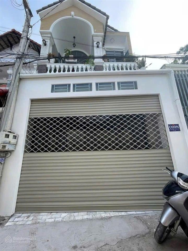 Nhà lầu sân ôto gần trường tiểu học trần quốc toản giá 3 tỷ 980tr bao sang tên. có hỗ trợ bank