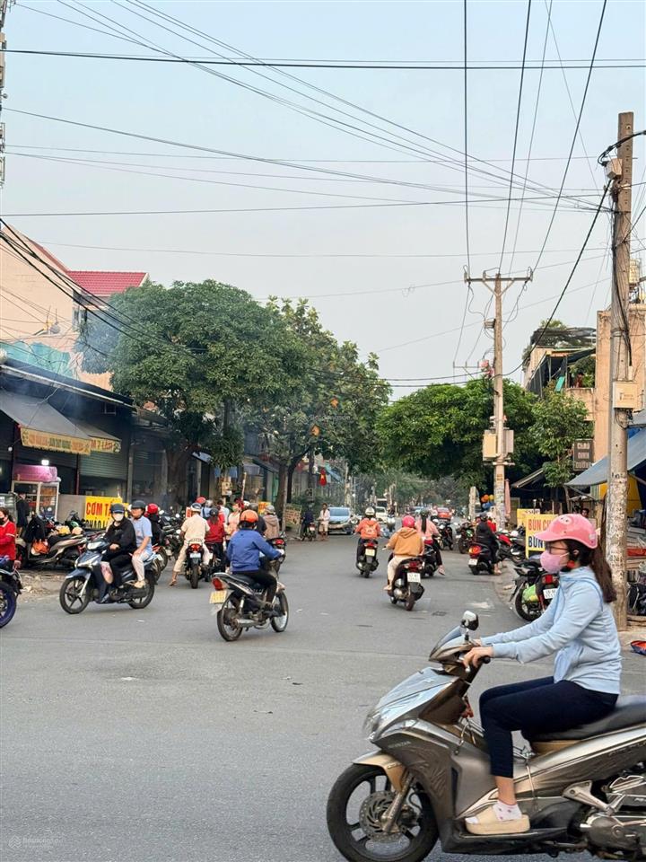 Bán đất việt sing 5x25m full thổ cư gốc ngã 3 na10 và da5, tặng nhà kho giá 5.2 tỷ