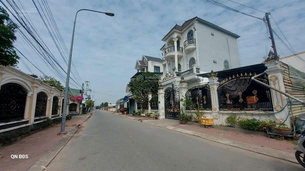 Đất hưng định 23 kế chợ búng vài trăm mét có diện tích 80m2, giá 3.3 tỷ bao sang tên sổ mới
