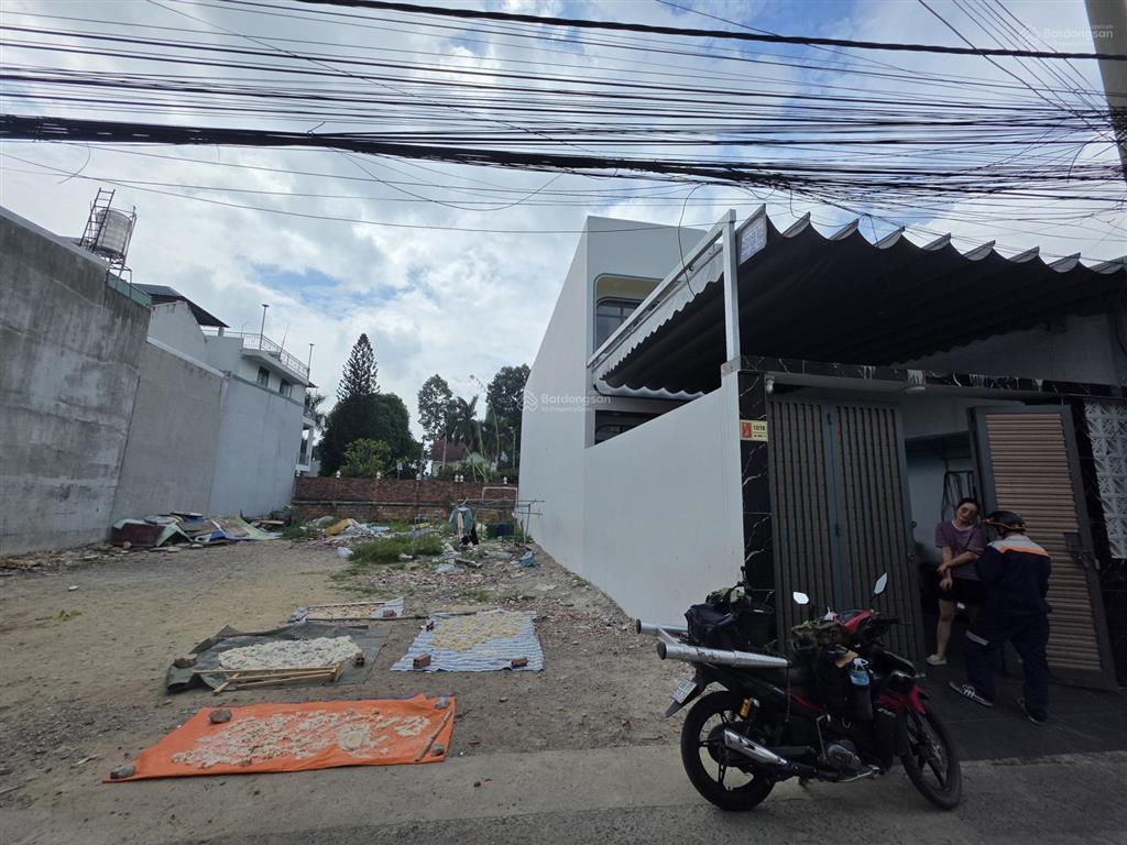 Mặt tiền lái thiêu 15, diện tích 107m2 (4,3x25m), 82m2 thổ cư. đường ô tô, xe tải thoải mái