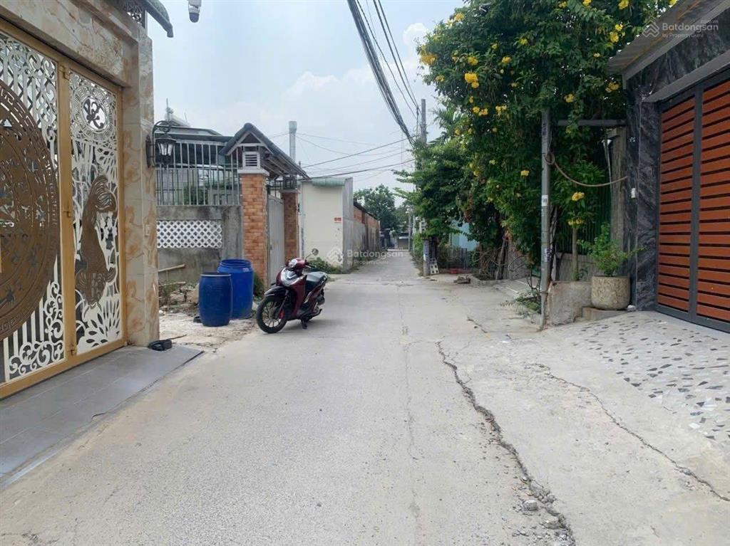 Đất bình nhâm 41 (5x22m) ô tô xe tải thoải mái giá 3,4 tỷ có hỗ trợ bank