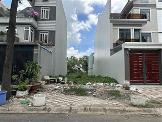 Giảm mạnh 500tr ngay mặt tiền vĩnh phú 32  dt 162m2 chỉ còn 5,5 tỷ  sổ hồng sẵn