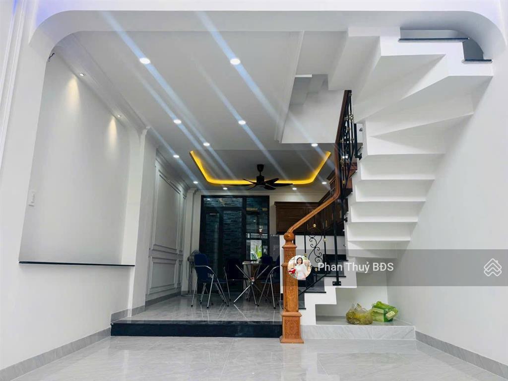 Nhà mới đường 40 hiệp bình chánh thủ đưc ngay chợ hiệp bình giá chỉ 7.9 tỷ