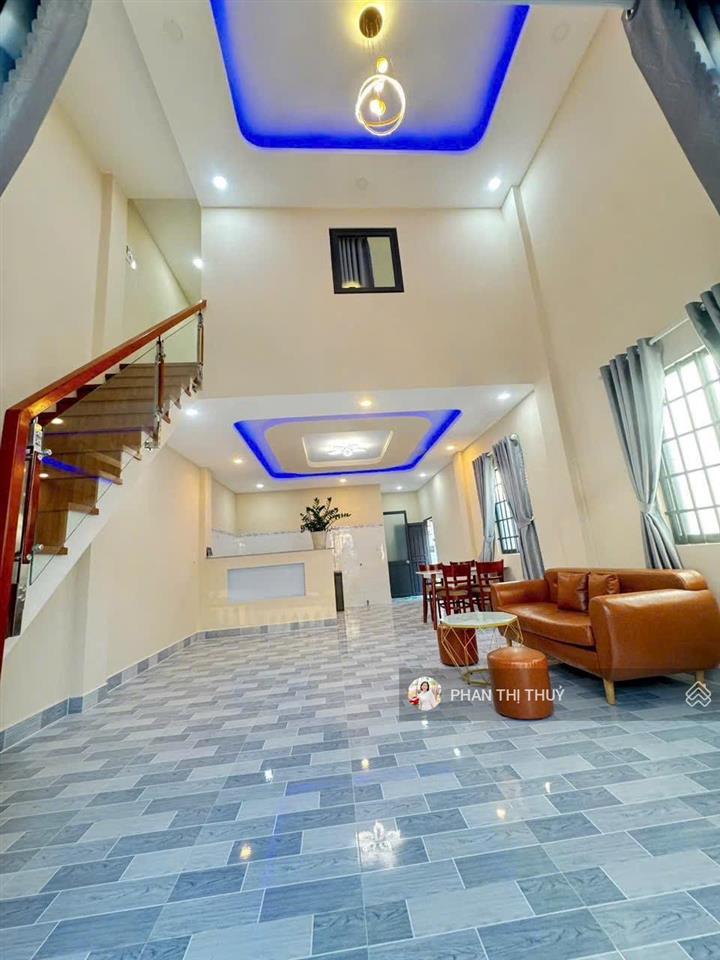 Bán gấp nhà 60 m2 1t 1l hẻm xe hơi 188 tô ngọc vân 2pn, 1pk giá 5.3 tỷ