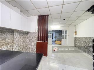 Nhà trệt lầu 30m2 thủ đức 2pn, bếp, phòng khách giá 2,650 tỷ