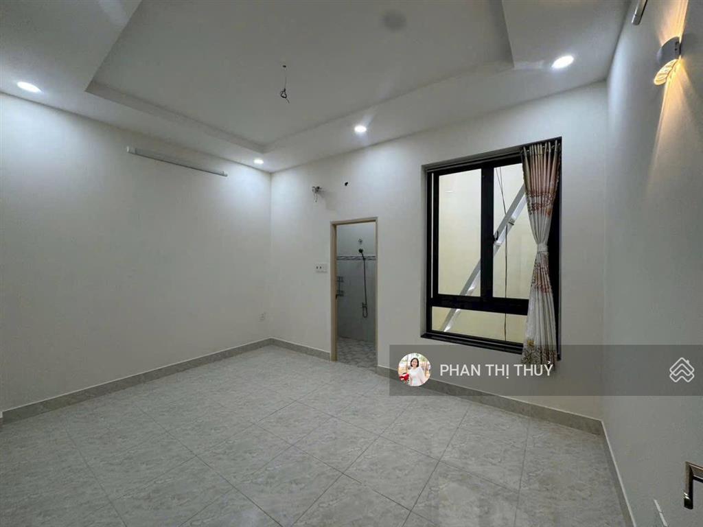 Nhà 2l đường 8 hbp thủ đức đường trước nhà 5m