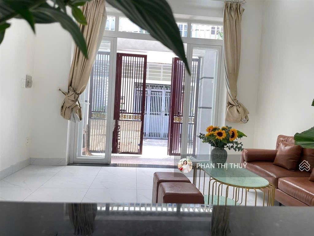 Bán gấp nhà 3 tầng 4,850 tỷ tam bình thủ đức đường trước nhà 5m