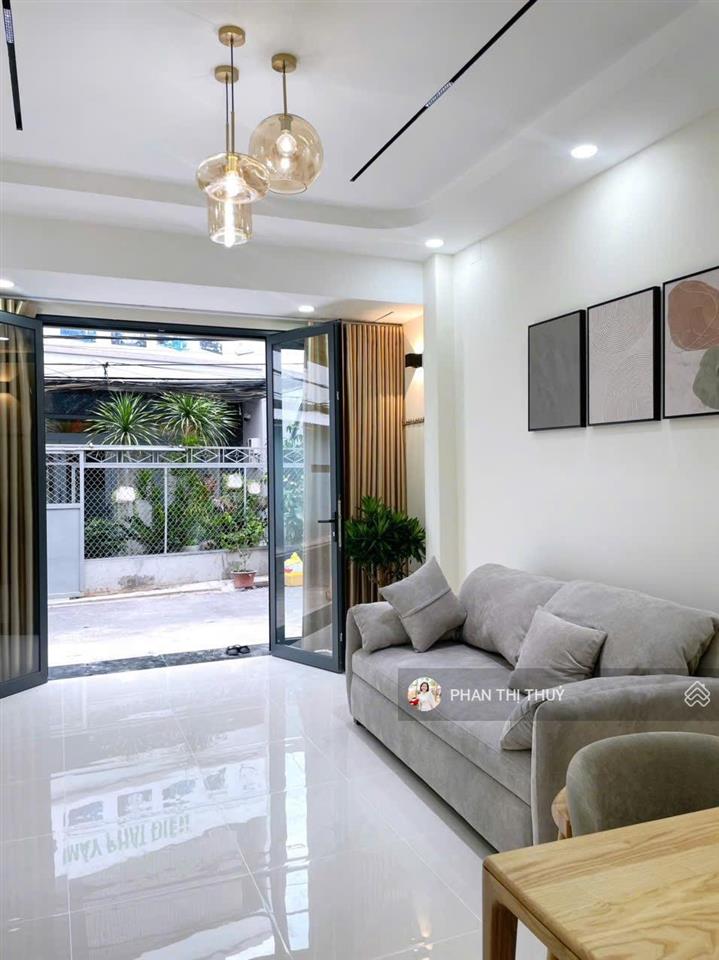 Bán nhà 2 tầng đường 36 linh đông 4.750 tỷ
