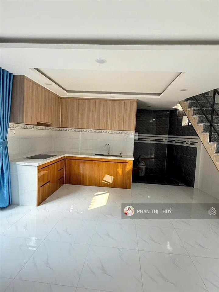 Bán nhà 1t 1l 33m² linh xuân giá 2.7 tỷ